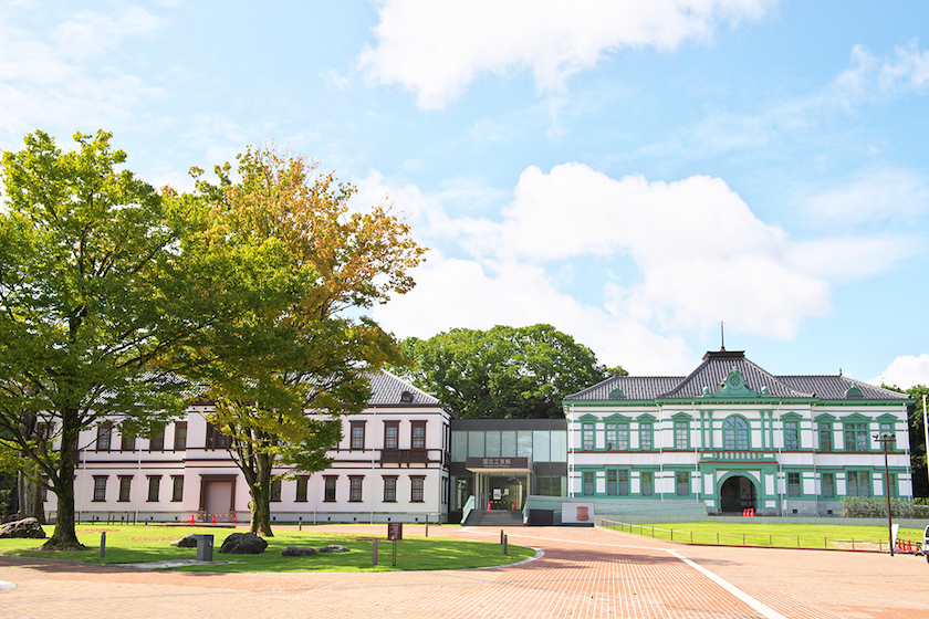 国立工芸館